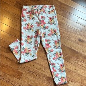 Ankle skinny jeans size 10